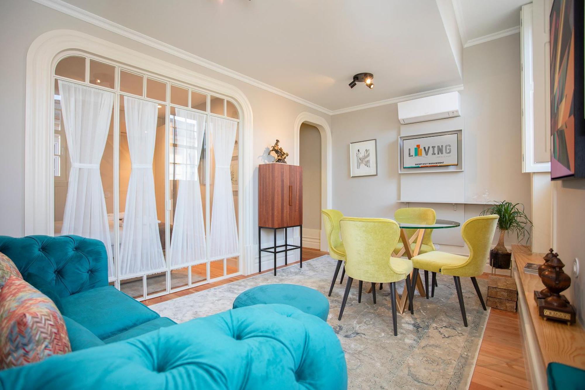 Liiiving In Porto - Cedofeita Charming Apartment ภายนอก รูปภาพ